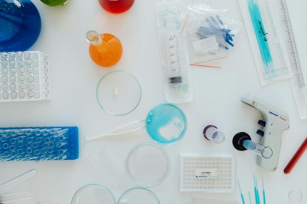 Symptômes d'une intolérance à l'histamine : signes à ne pas ignorer